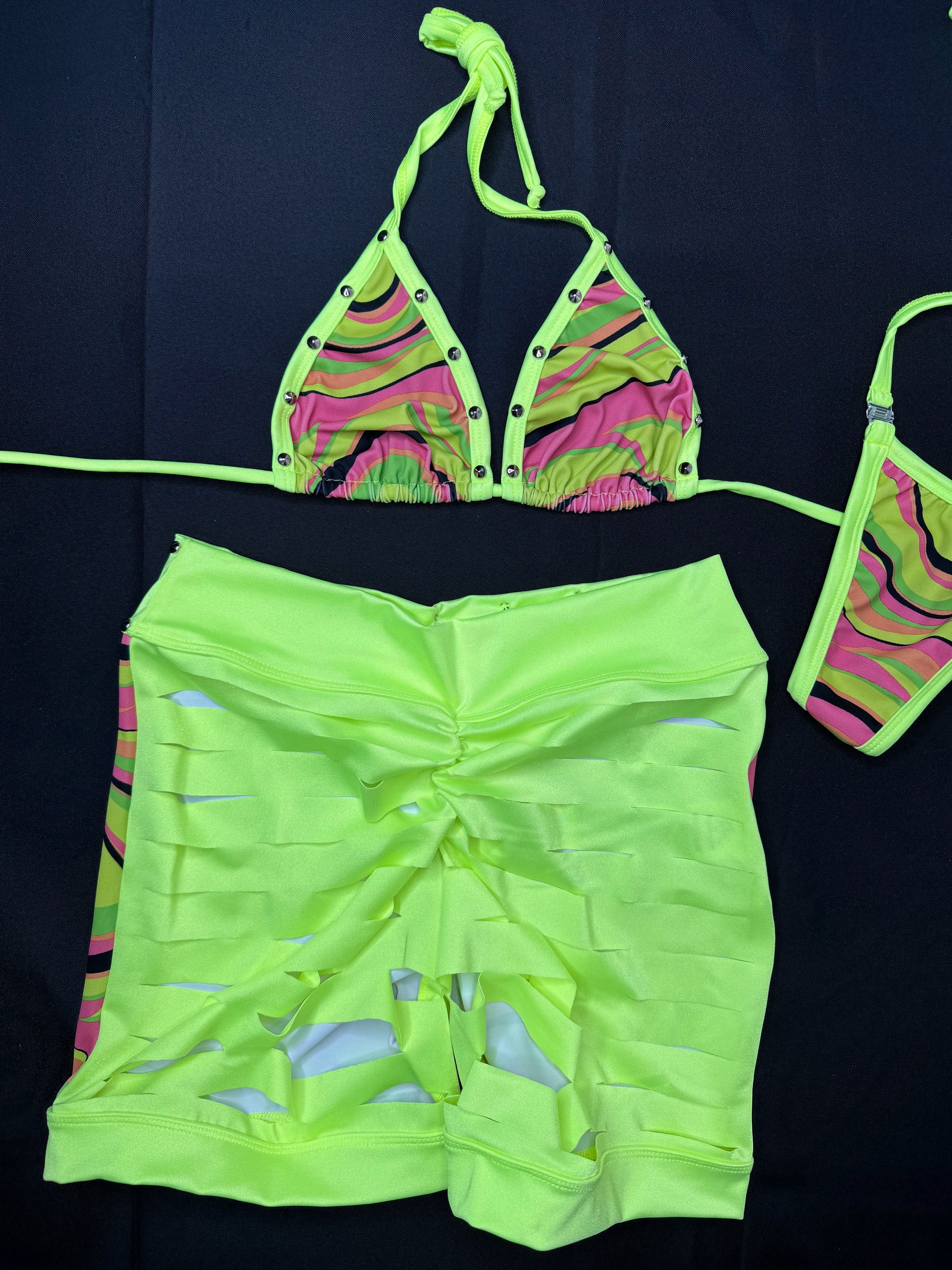 Yellow Pink Wave Two-Piece Ripped Back Shorts Lingerie Outfit
