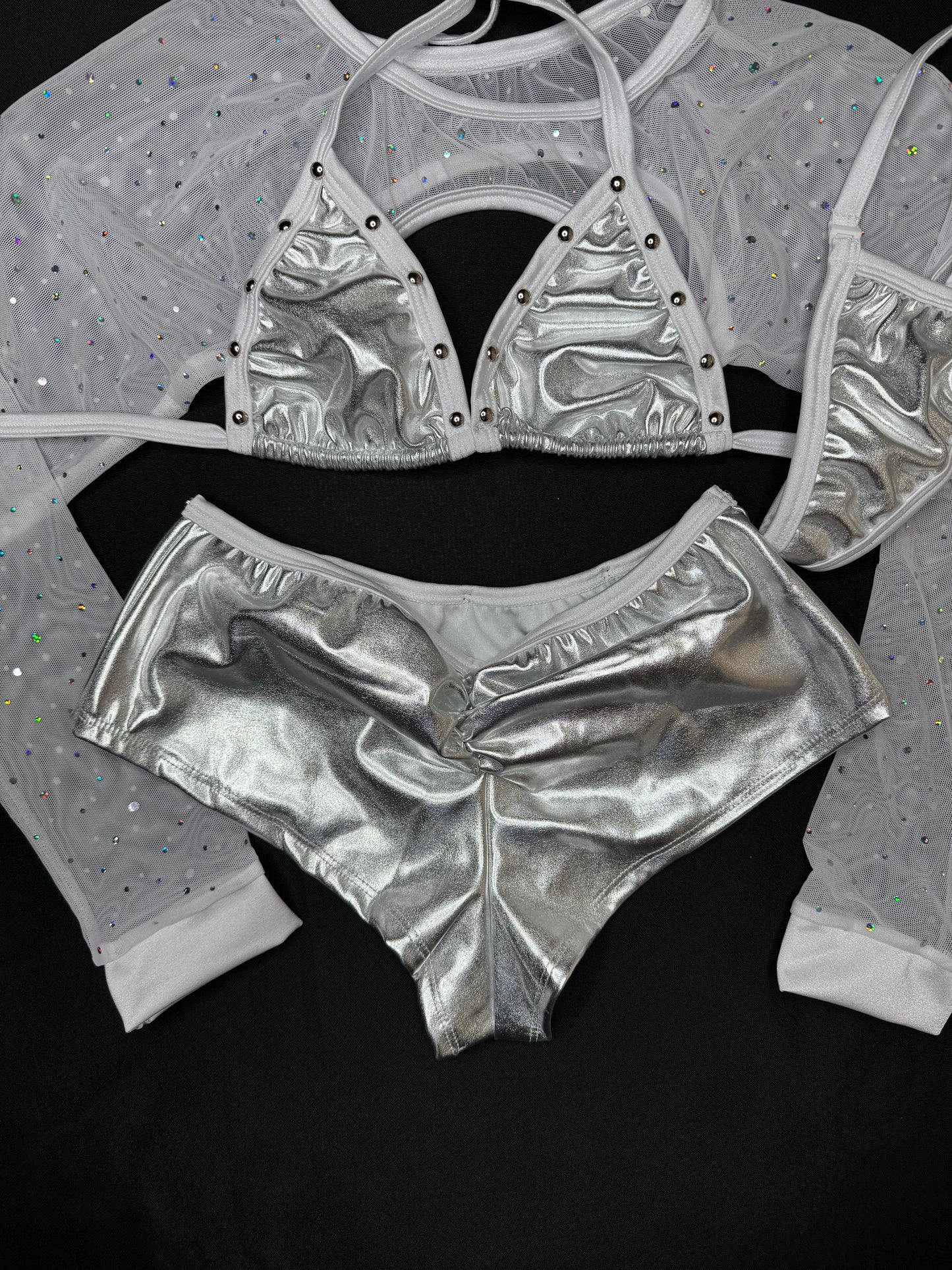 Chrome Bikini Top Crop Top Bikini Top/Short Three-Piece Lingerie Outfit