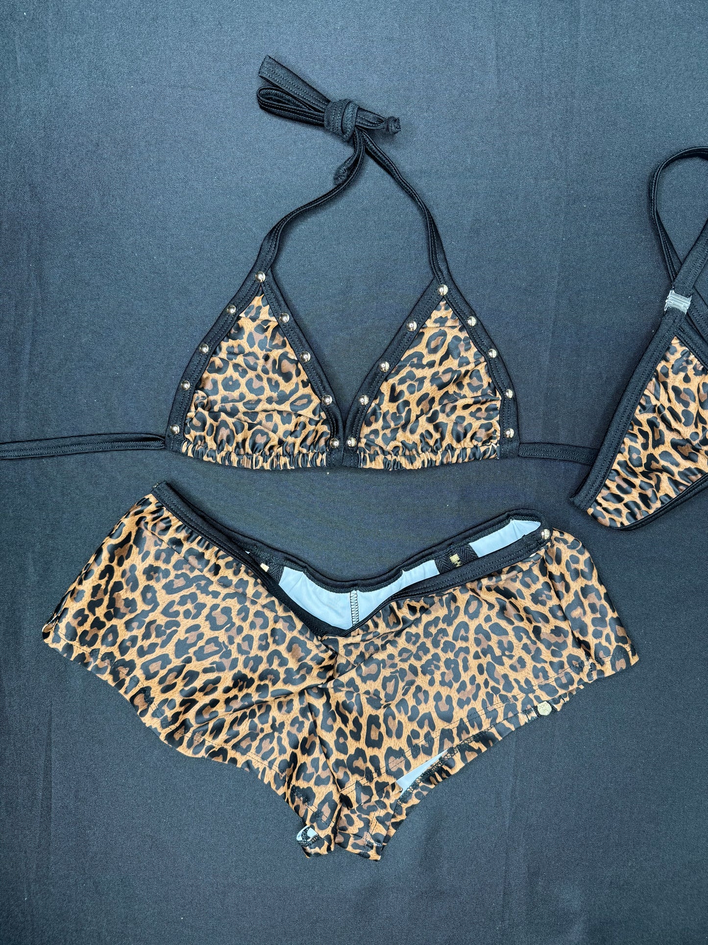 Cheetah Animal Print Bikini Top/Zipper Shorts Two-Piece Lingerie Outfit